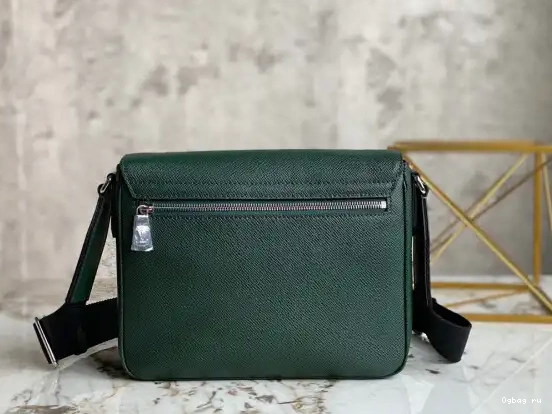 DISTRICT VUITTON LOUIS PM 0606